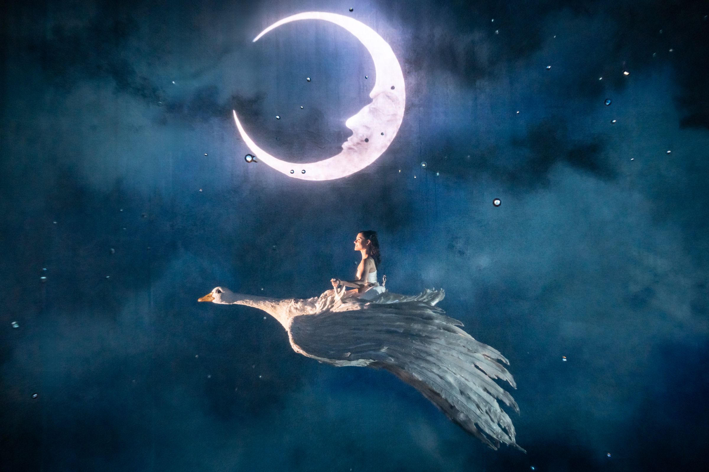 Sofia Liñares as Clara in Sir Peter Wright's <i>The Nutcracker</i> © Johan Persson