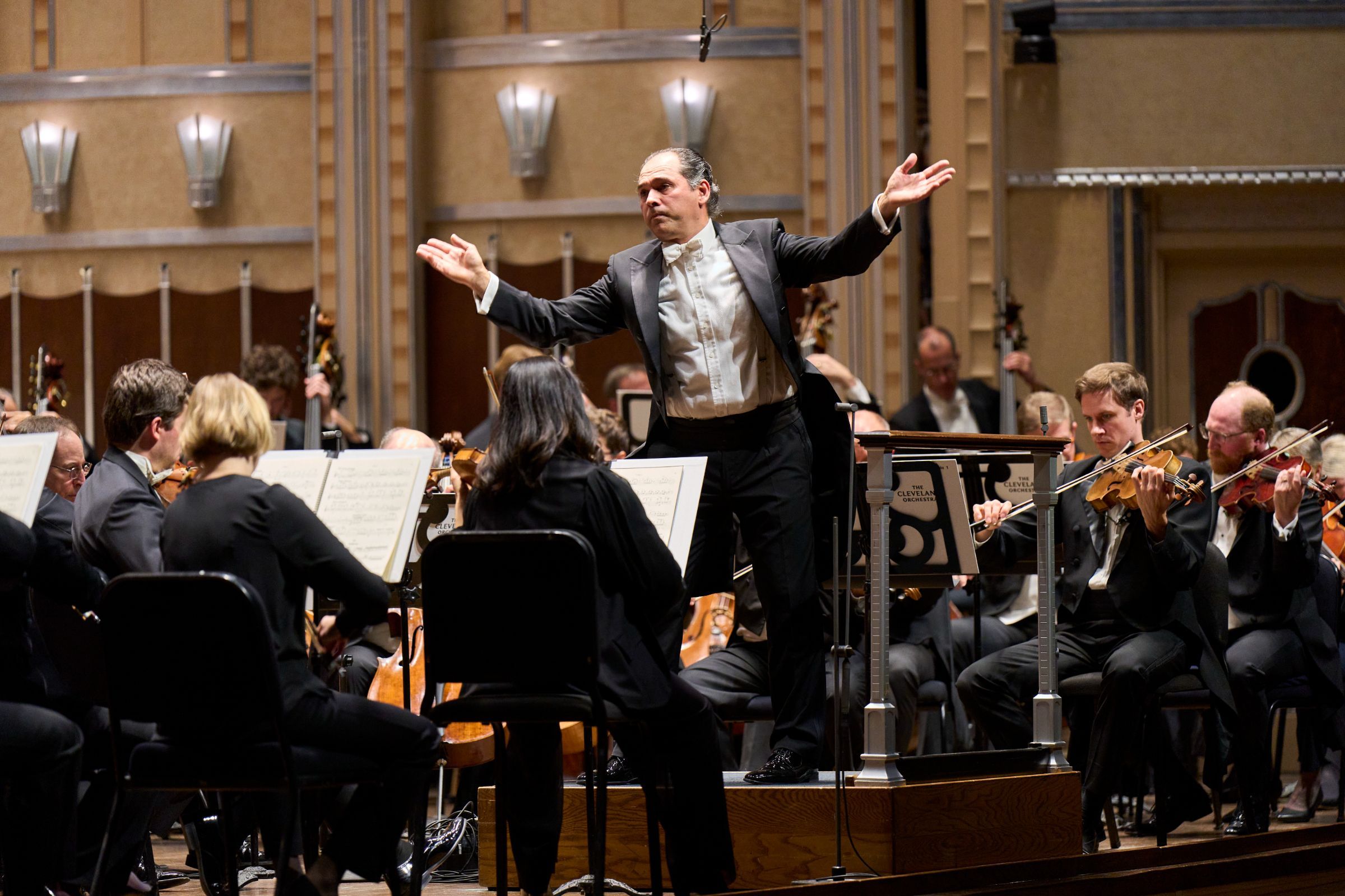 Tugan Sokhiev &copy; Roger Mastroianni, courtesy of The Cleveland Orchestra