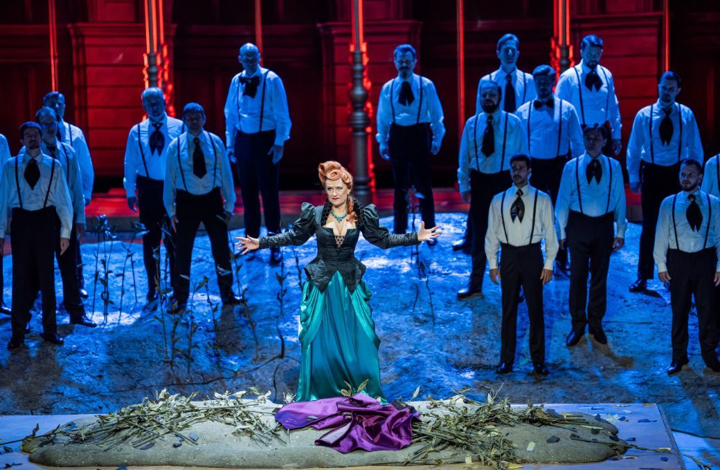 Szilvia Rálik (Ortrud) © Valter Berecz/Hungarian State Opera