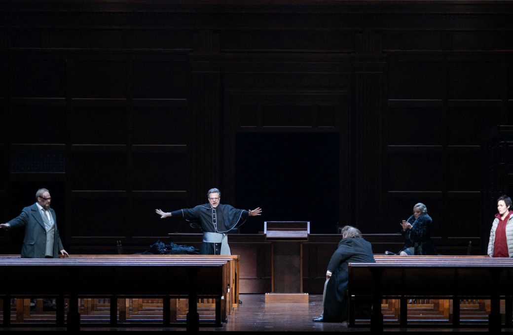 <i>The Maid of Orleans</i> at Dutch National Opera &copy; Marco Borggreve