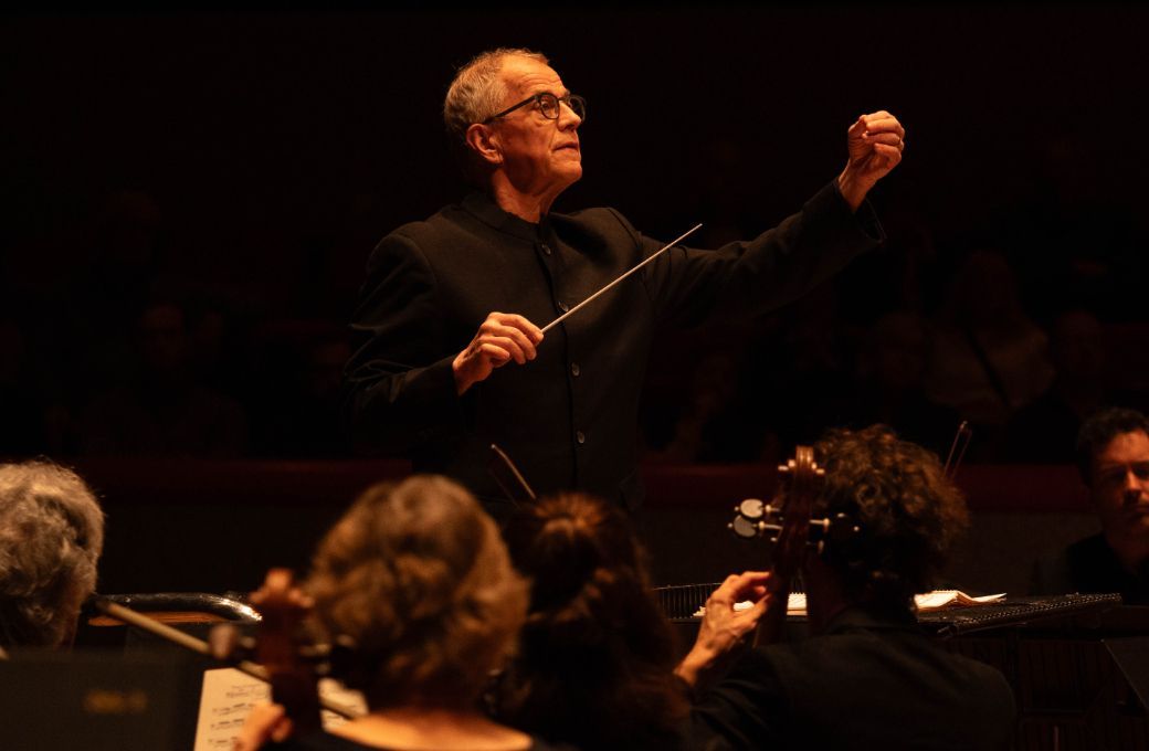 Osmo Vänskä conducts the City of Birmingham Symphony Orchestra © Jonathan Ferro