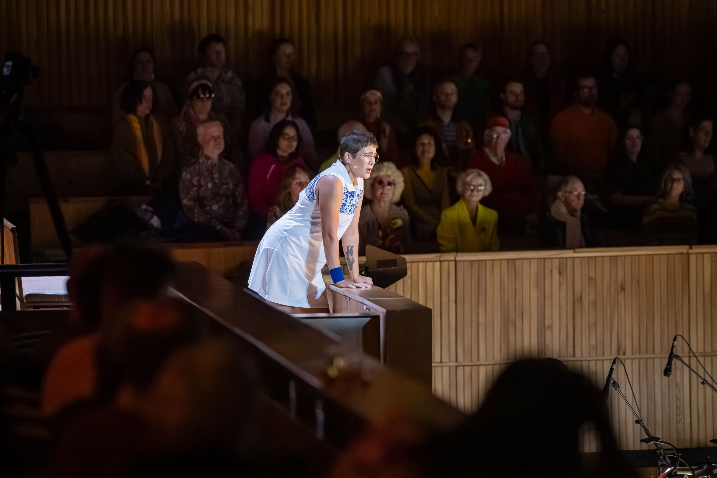 Nikola Printz (Billie Jean King) © Philharmonia Orchestra | Marc Gascoigne