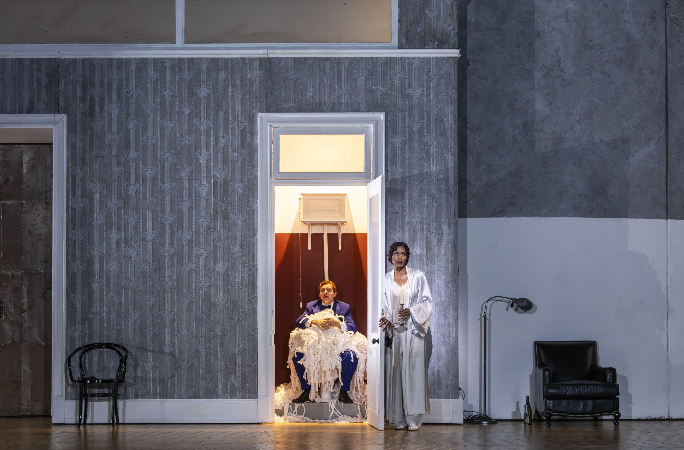 Hugh Cutting (Arsace) and Nardus Williams (Partenope) &copy; Lloyd Winters
