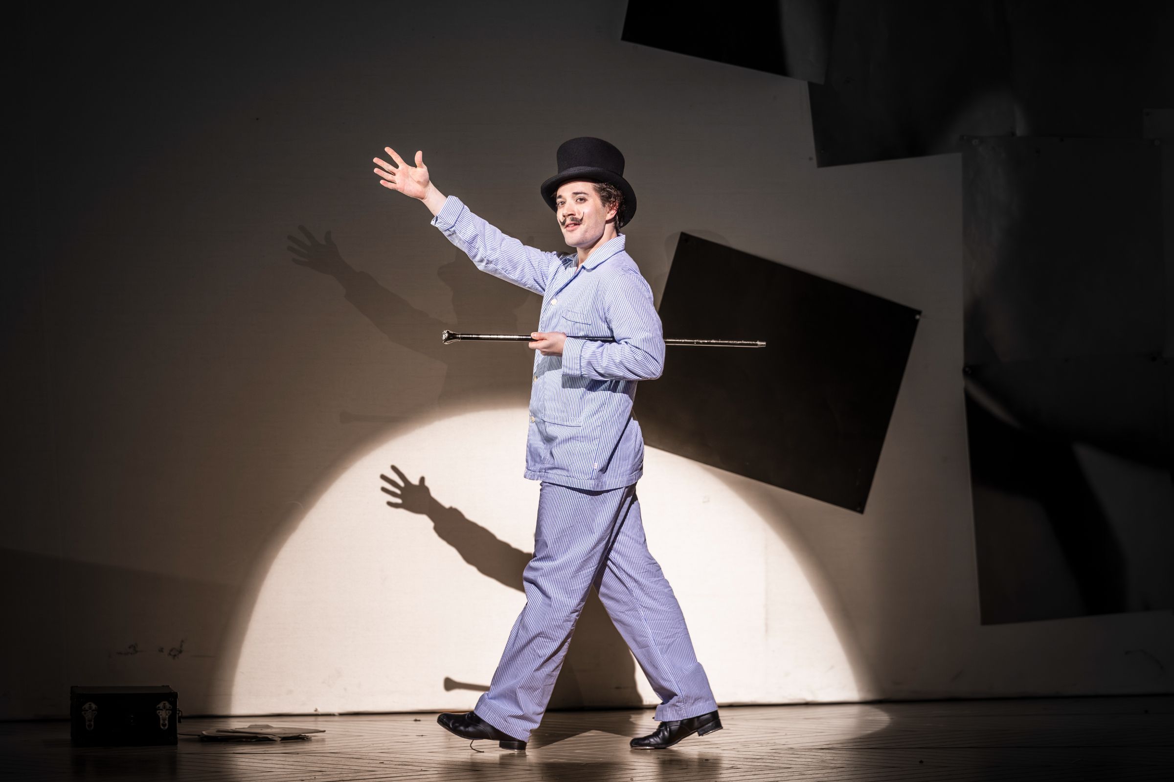 Jake Ingbar (Armindo) &copy; Lloyd Winters