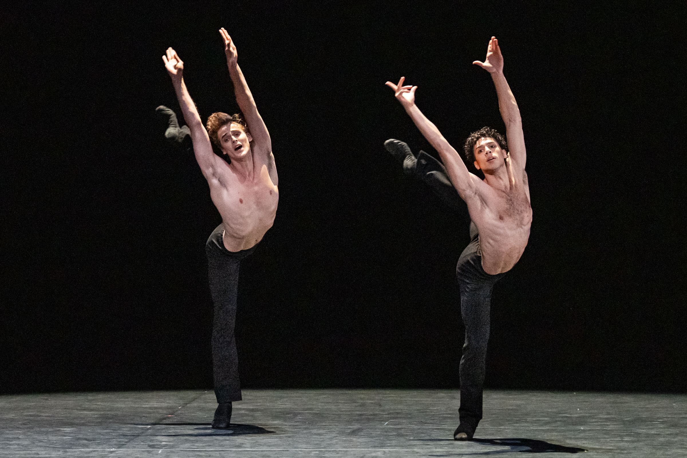 Conor Walmsley and Timothy van Poucke in Wubkje Kuindersma's <i>Two and Only</i> © Steven Pisano