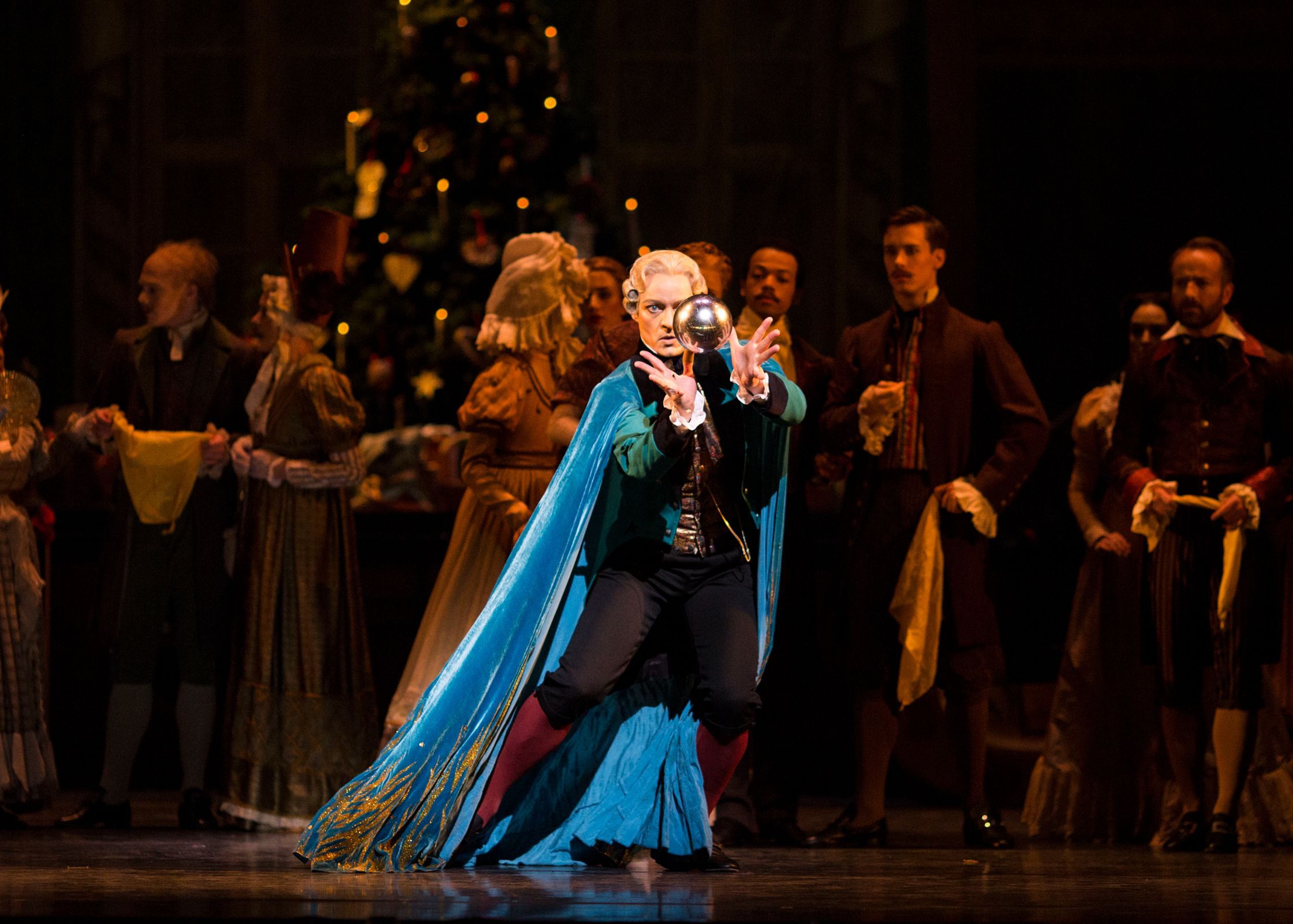 Thomas Whitehead as Drosselmeyer in Sir Peter Wright's <i>The Nutcracker</i> &copy; ROH 2016, Helen Maybanks