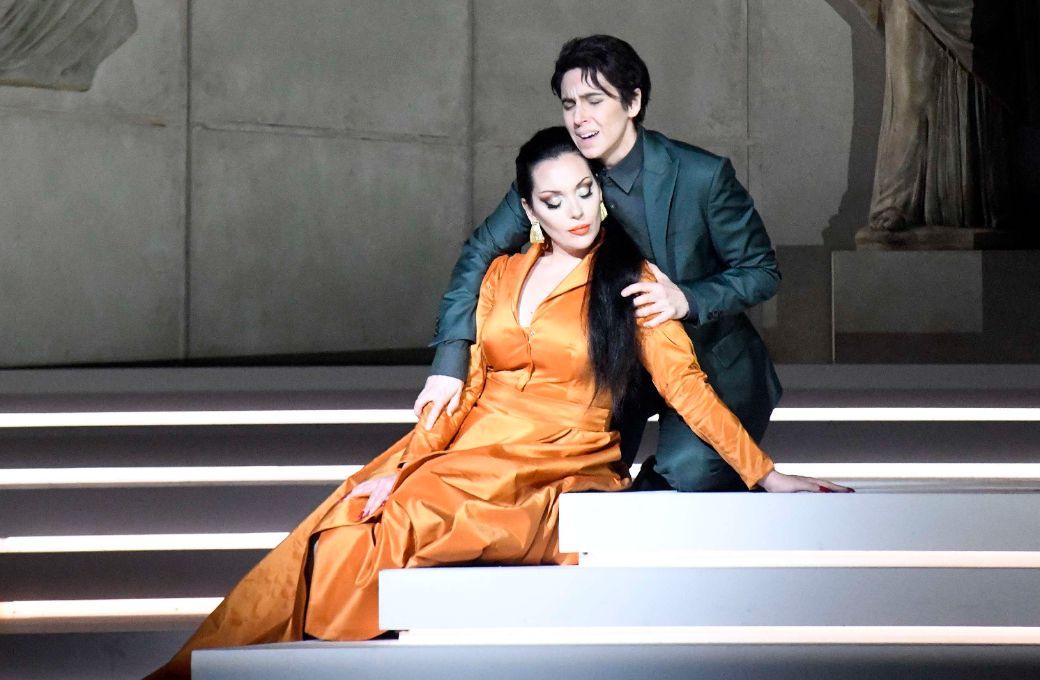 Anastasia Bartoli (Vitellia) and Cecilia Molinari (Sesto) &copy; Michele Crosera