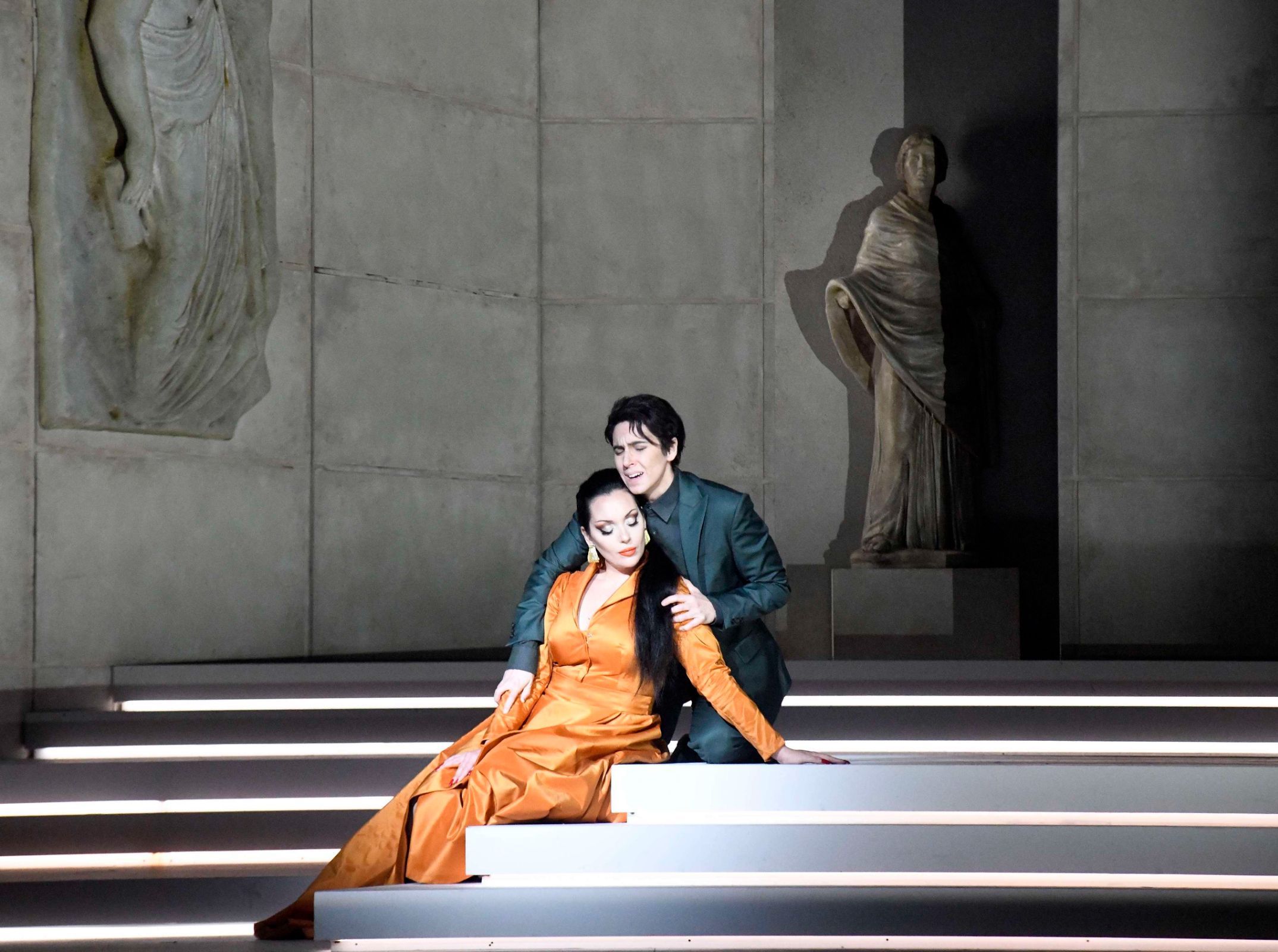 Anastasia Bartoli (Vitellia) and Cecilia Molinari (Sesto) &copy; Michele Crosera
