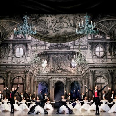 &copy; Svetlana Loboff | OnP