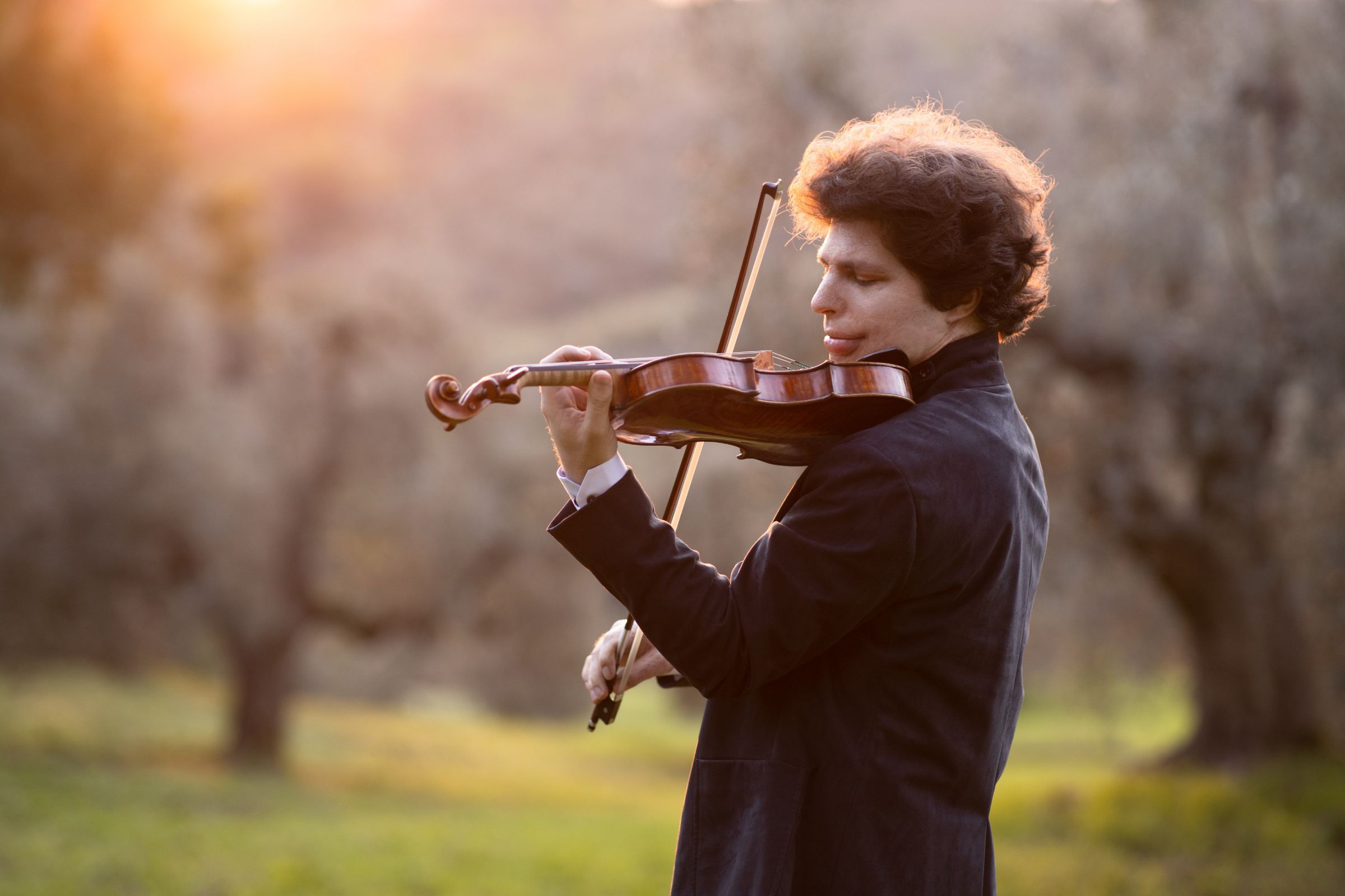 Augustin Hadelich &copy; Suxiao Yang