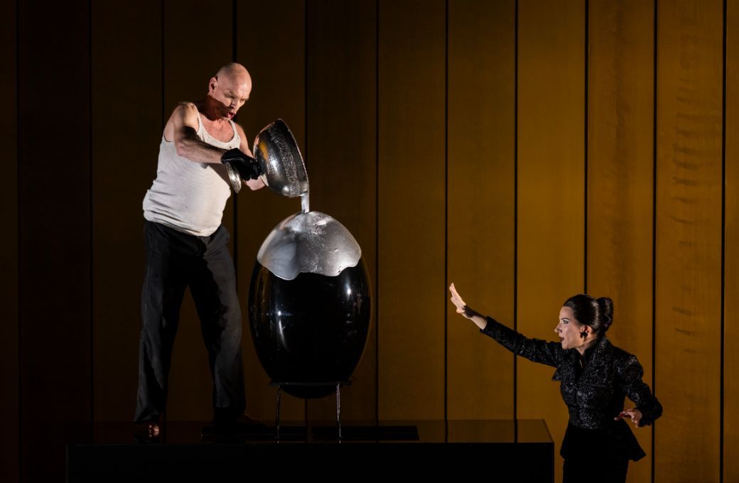 T&oacute;mas T&oacute;masson (Telramund) and Ekaterina Gubanova (Ortrud) &copy; Fabrizio Sansoni | Teatro dell'Opera di Roma