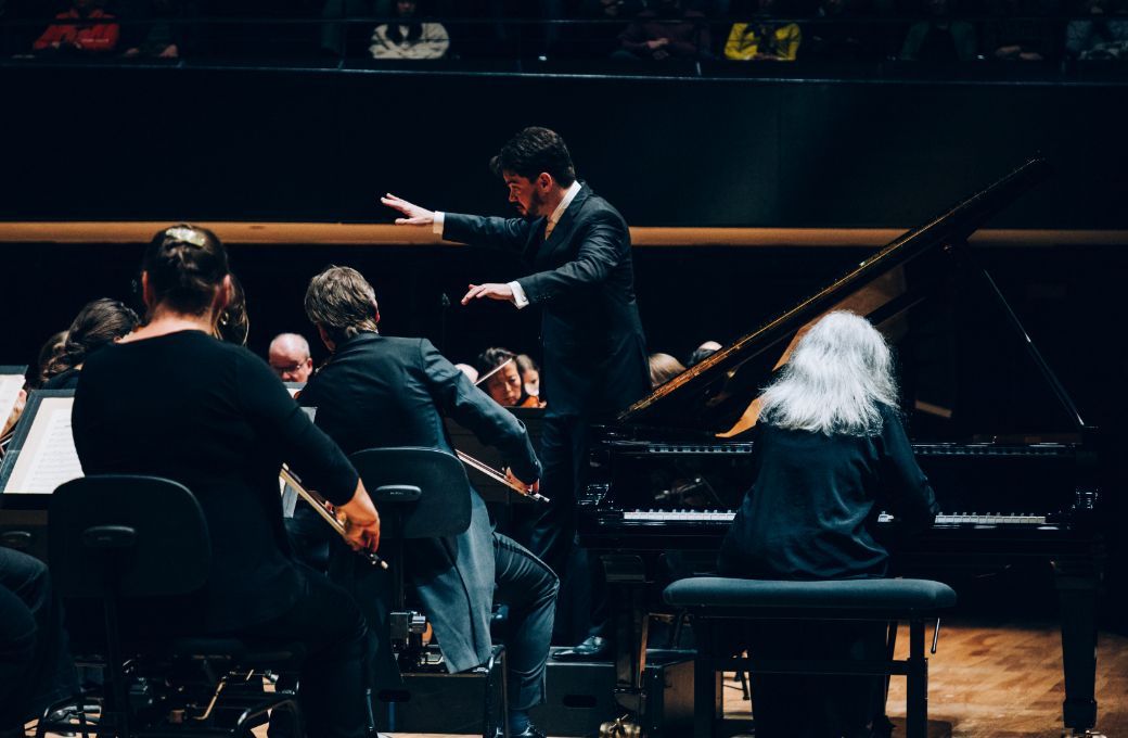 Martha Argerich, Lahav Shani et l'Orchestre philharmonique de Rotterdam © Antoine Benoit-Godet / Cheeese