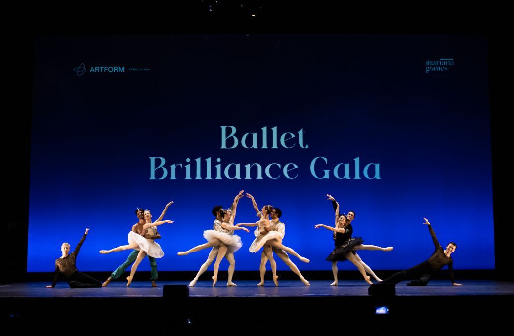 The finale of the Ballet Brilliance Gala © Carol Lancelloti