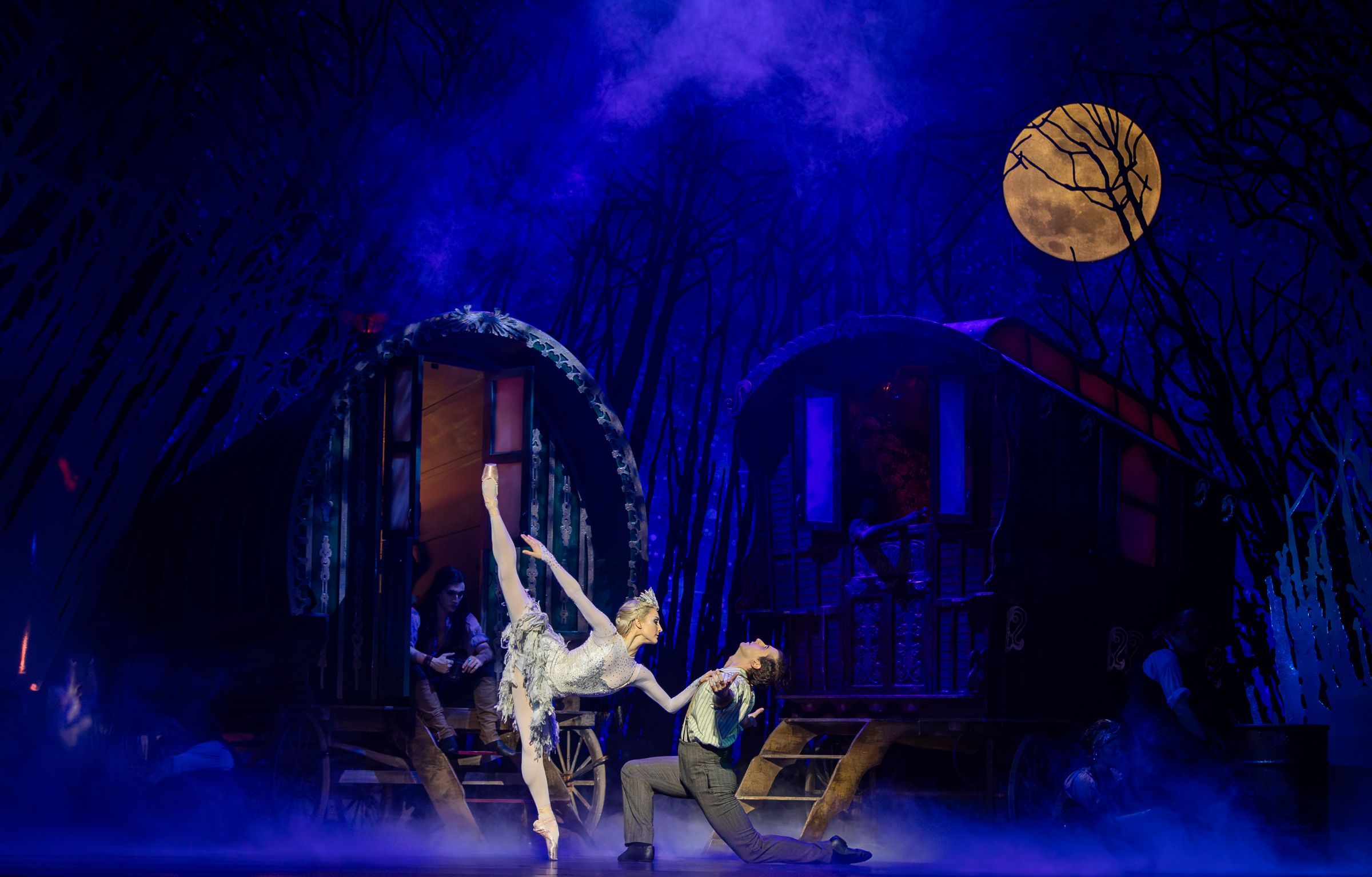 Jessica Fyfe as The Snow Queen and Bruno Micchiardi as Kai in <i>The Snow Queen</i> &copy; Andy Ross