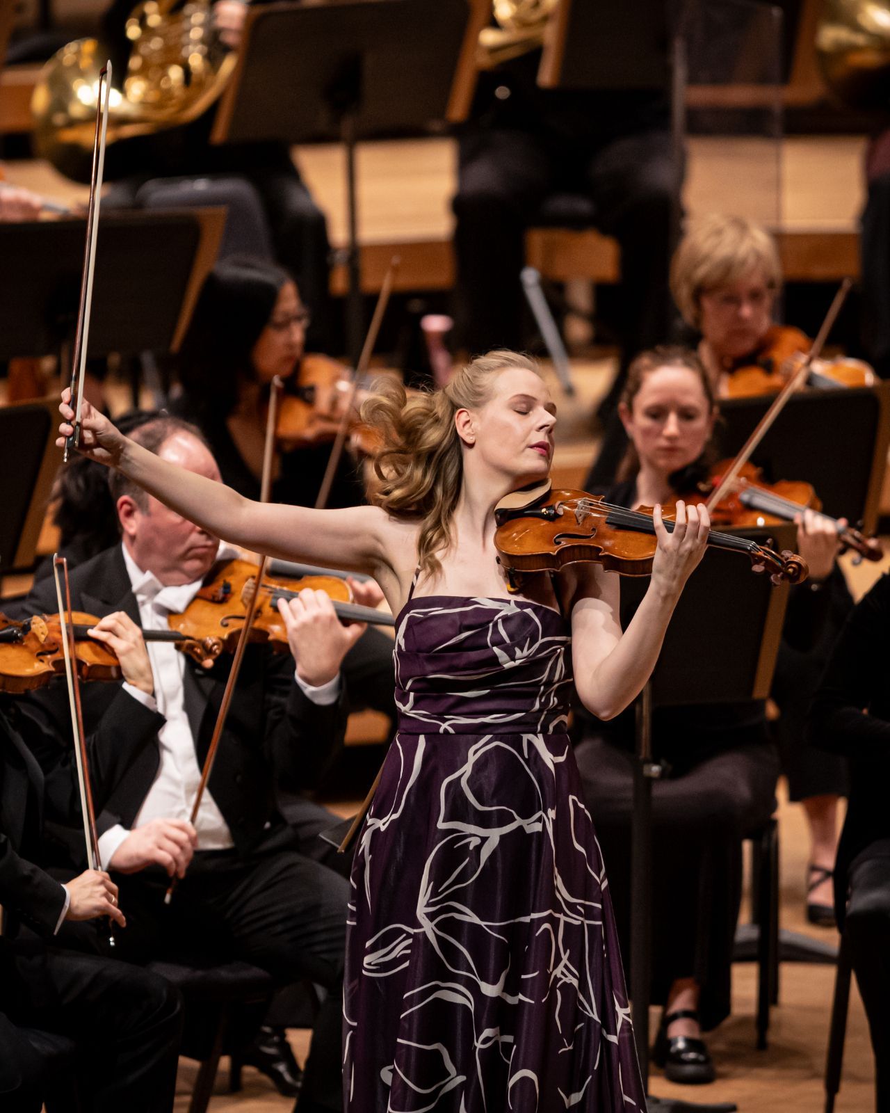 Simone Lamsma and the Orchestre Symphonique de Montréal &copy; Antoine Saito