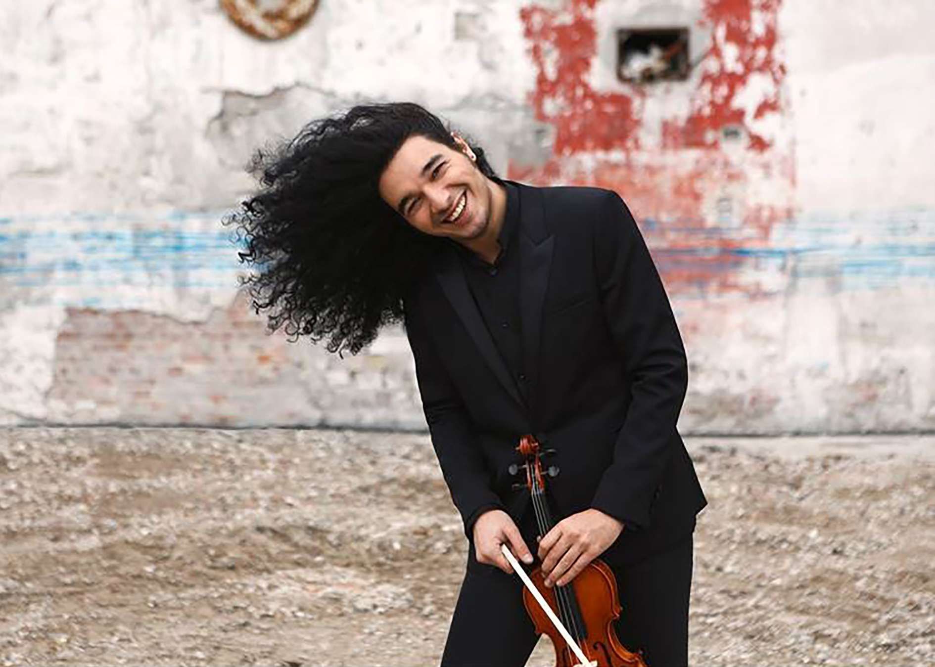 Nemanja Radulovic &copy; Marie Staggat | Deutsche Grammophon