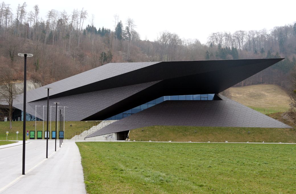 Neues Festspielhaus Erl, Tirol &copy; Braveheart | CC BY-SA 4.0 via Wikimedia Commons