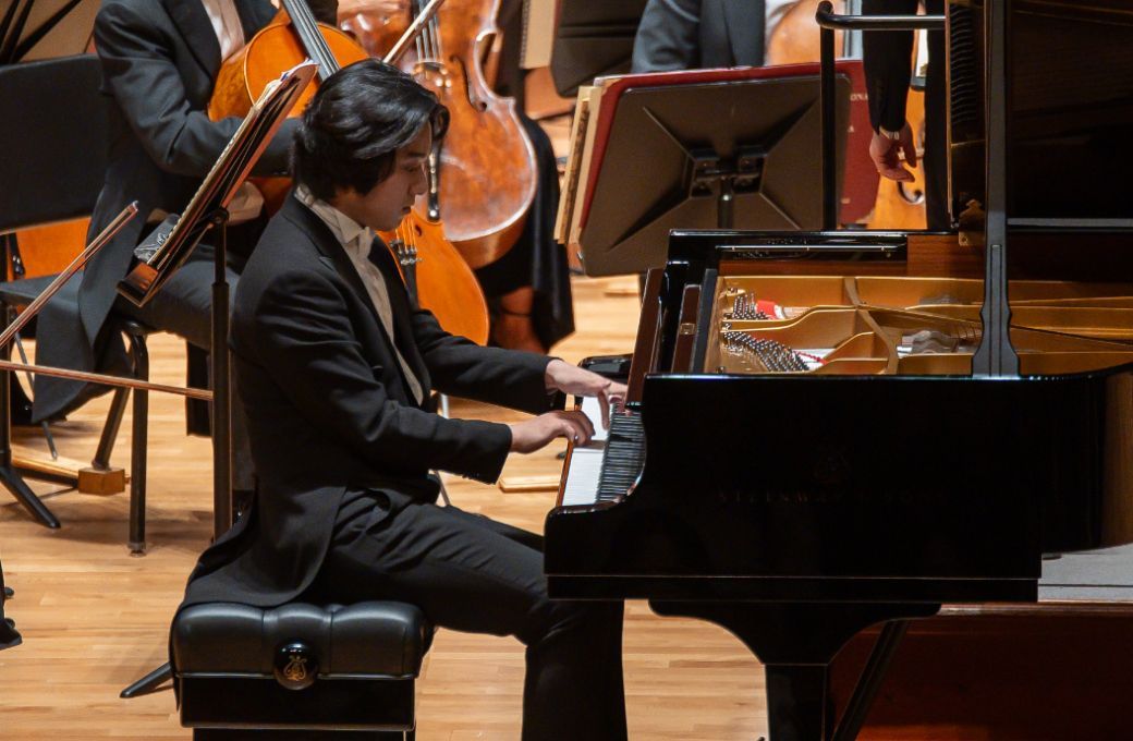 Yunchan Lim and the Orchestra dell'Accademia Nazionale di Santa Cecilia &copy; Won Hee Lee, courtesy of Vincero