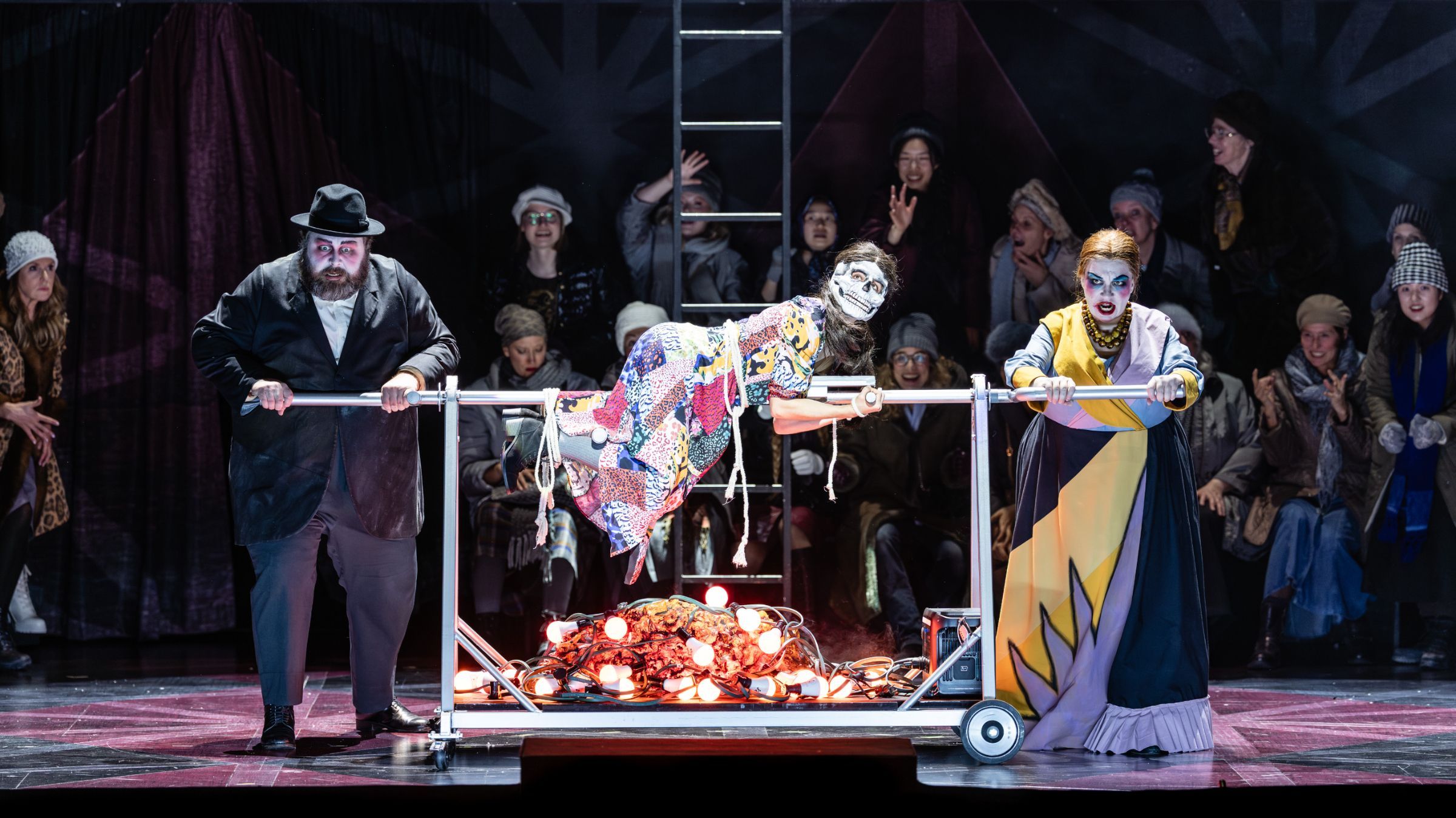 Matti Turunen (Patsyuk) und Ekaterina Semenchuk (Solokha) © Geoffroy Schied