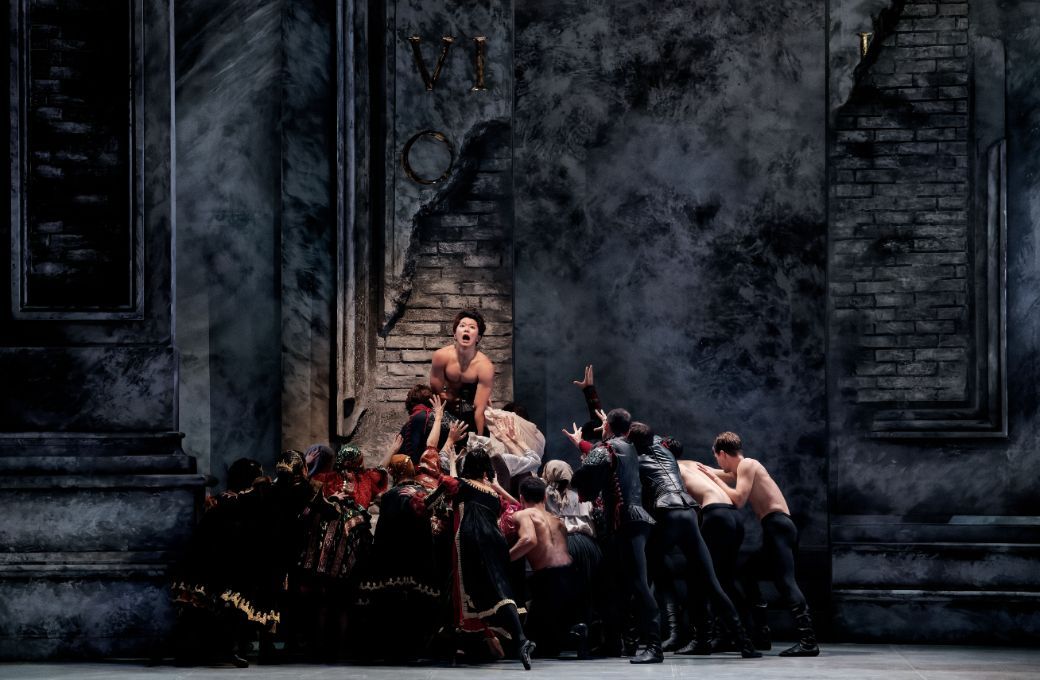Sachiya Takata as Mercutio with the Ballet de l'Opéra National de Bordeaux in <i>Romeo and Juliet</i> © Agathe Poupeney