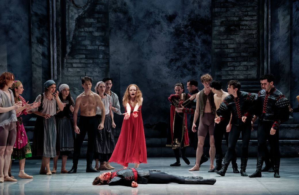 Alice Lelouple as Lady Capulet with the Ballet de l'Opéra National de Bordeaux in <i>Romeo and Juliet</i> © Agathe Poupeney