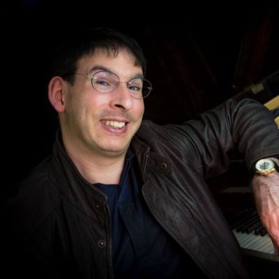 Postcards - Piano Miniatures from the 20th and 21st Century