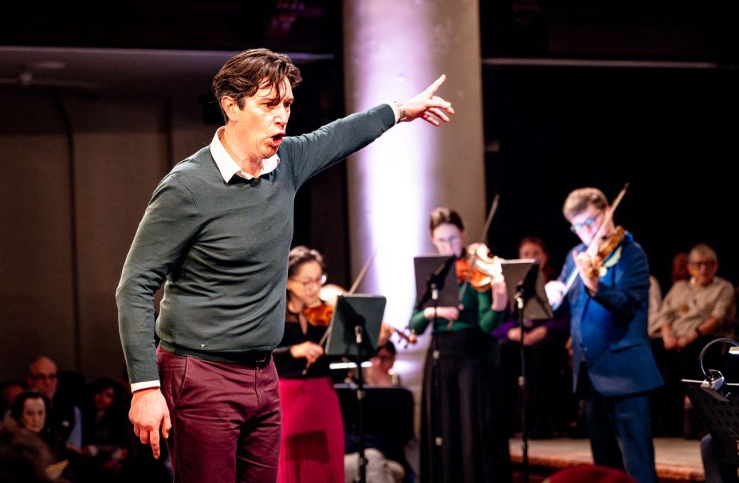 Edward Hawkins and Wild Arts Ensemble © Steve Gregson