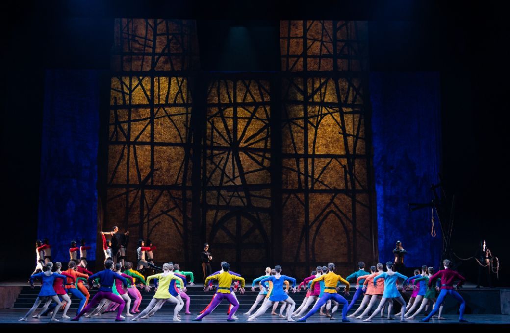 <i>Notre-Dame de Paris</i> &agrave; Bastille &copy; Yonathan Kellerman / Op&eacute;ra national de Paris