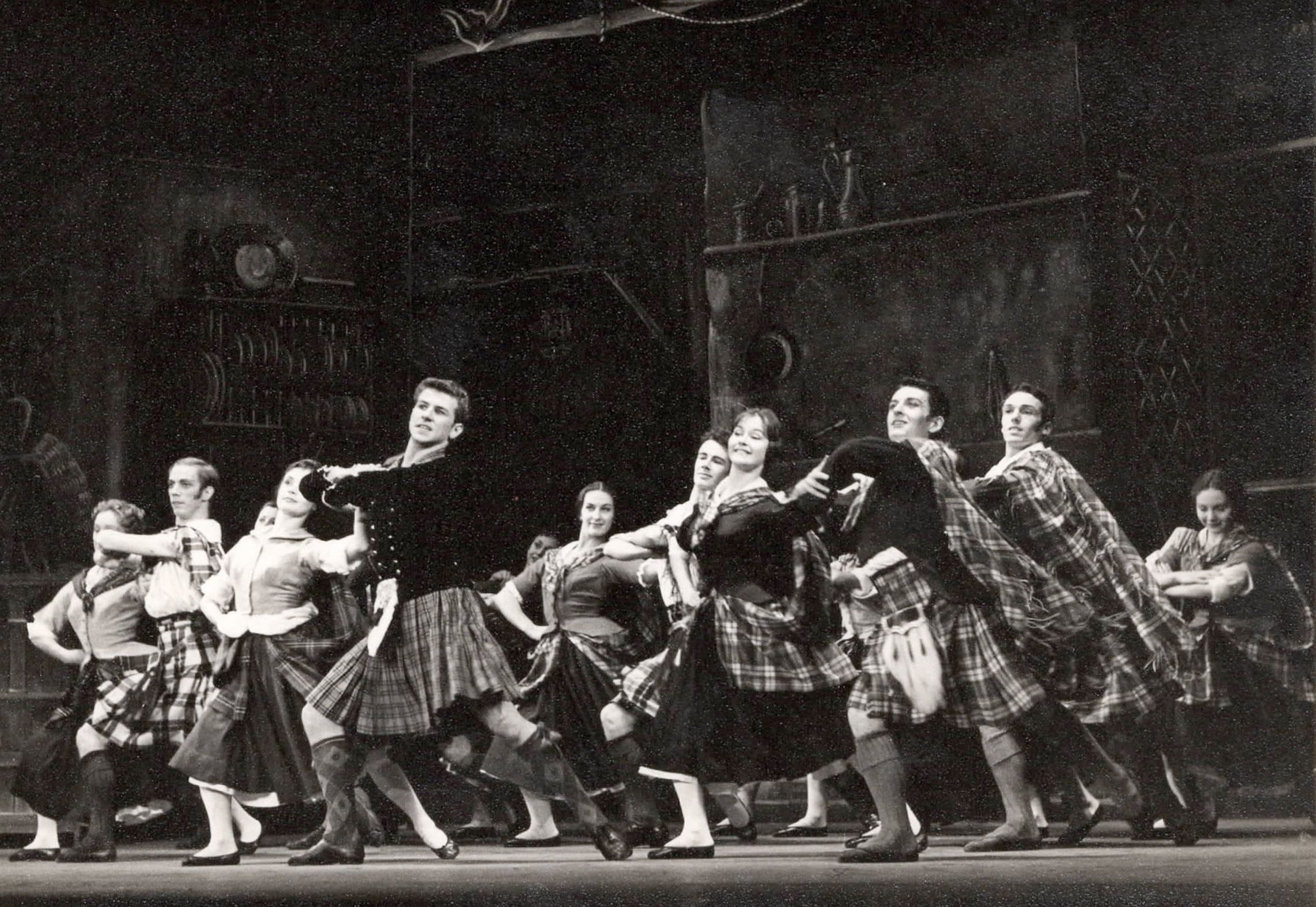 Flemming Flindt leads the Ballet Rambert in <i>La Sylphide</i> &copy; John Blomfeld