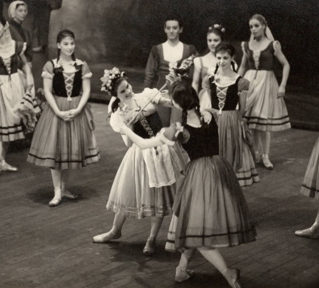 The Ballet Rambert in <i>Giselle</i> with Lucette Aldous in the title role &copy; Courtesy of Alex Simpkins/John O'Brien