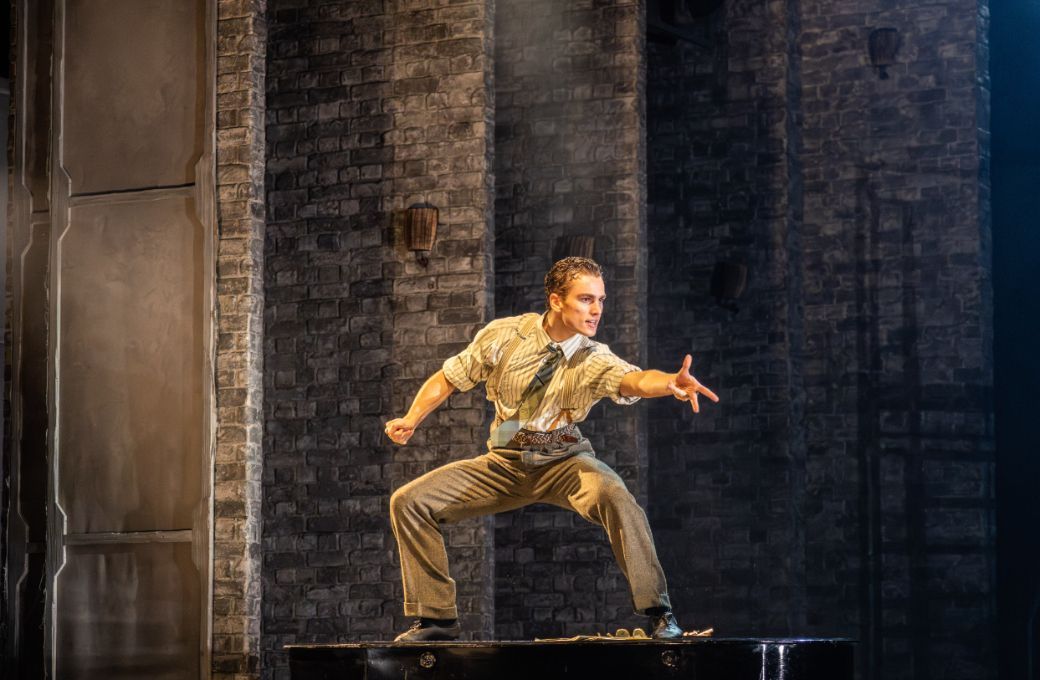 Leonardo McCorkindale as Julian Craster in Matthew Bourne's <i>The Red Shoes</i> © Johan Persson