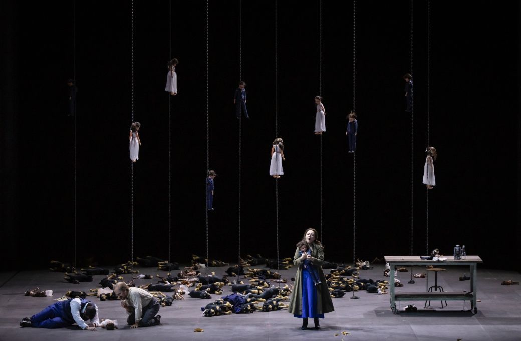 Mariangela Sicilia (Luisa Miller) &copy; Miguel Lorenzo &amp; Mikel Ponce | Les Arts