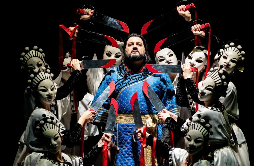 Yusif Eyvasov (Calaf) and dancers © RBO 2025 | Camilla Greenwell