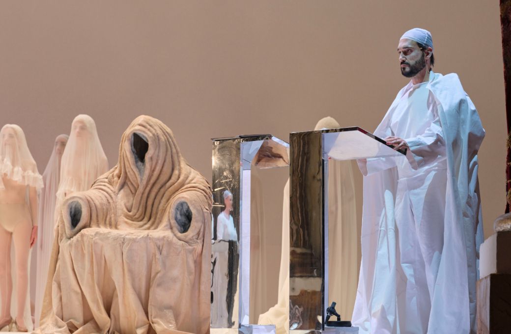 Mimmo Borrelli in <i>Partenope</i> &copy; Luciano Romano