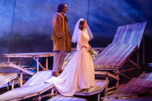 John Moore (Jan Nyman) and Kiera Duffy (Bess McNeill) &copy; Dominic M Mercier for Opera Philadelphia