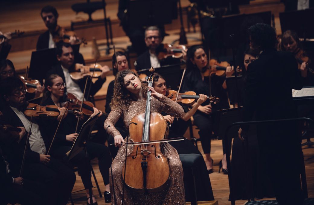 Julia Hagen et l'Orchestre de Paris © Denis Allard