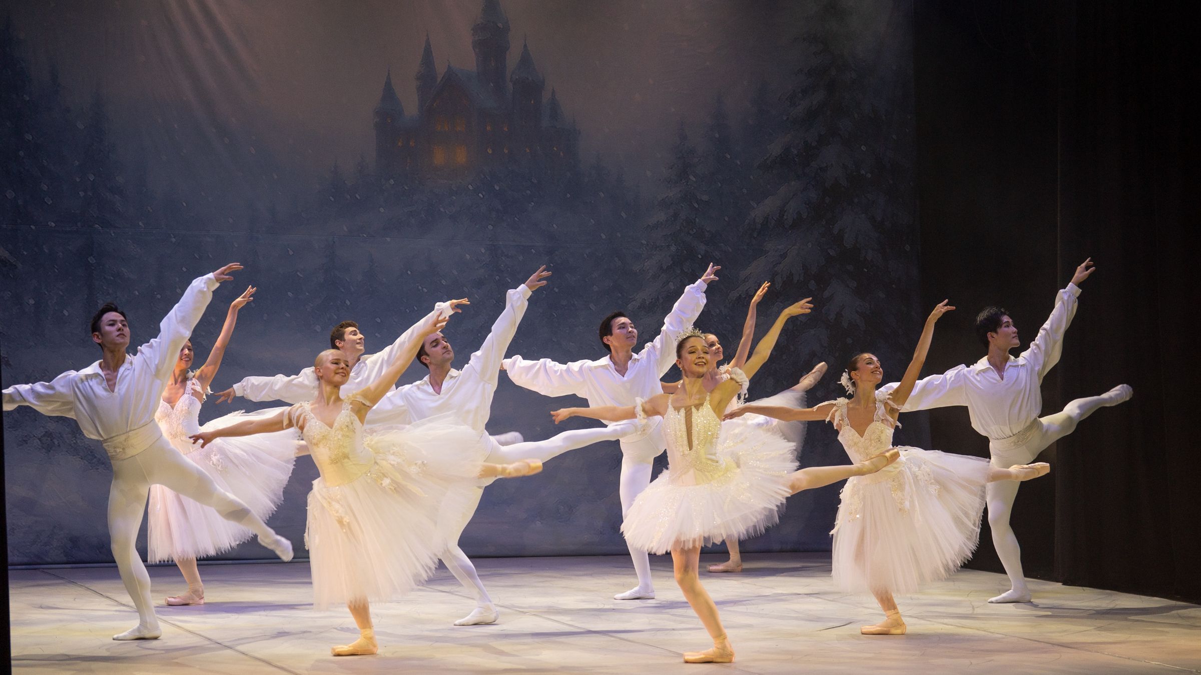 New English Ballet Theatre in Valentino Zucchetti's <i>The Nutcracker</i> &copy; Andrej Uspenski