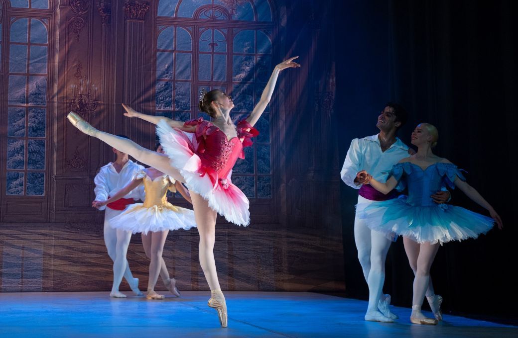 Audrey Nelson as the Flower Queen in Valentino Zucchetti's <i>The Nutcracker</i> &copy; Andrej Uspenski