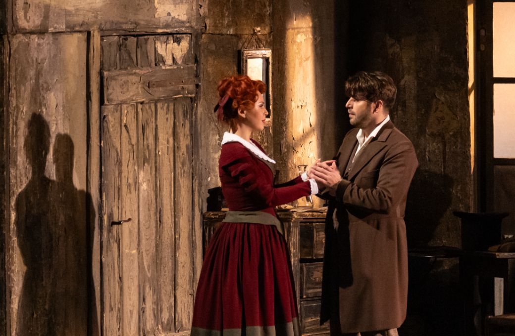 Anna Bondarenko (Musetta) and Andrey Zhilikhovsky (Marcello) &copy; Wiener Staatsoper | Stephan Br&uuml;ckler