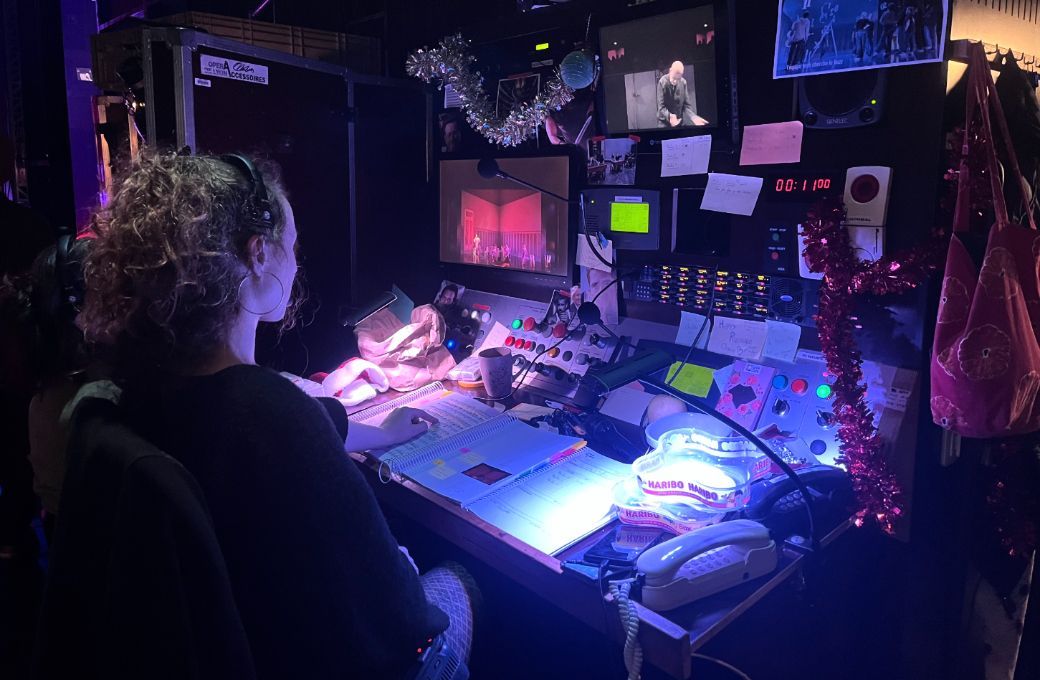 Charlotte Goupille-Lebret, dans les coulisses de l'Op&eacute;ra de Lyon &copy; Tristan Labouret / Bachtrack