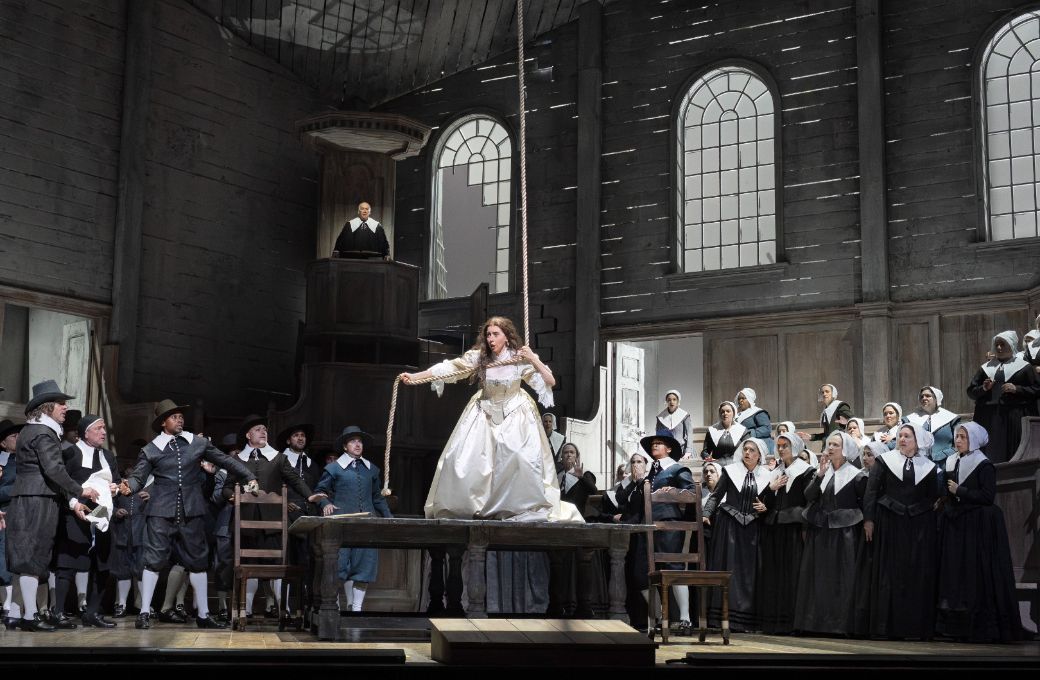 Lisette Oropesa (Elvira) and the Metropolitan Opera Chorus &copy; Ken Howard | Met Opera
