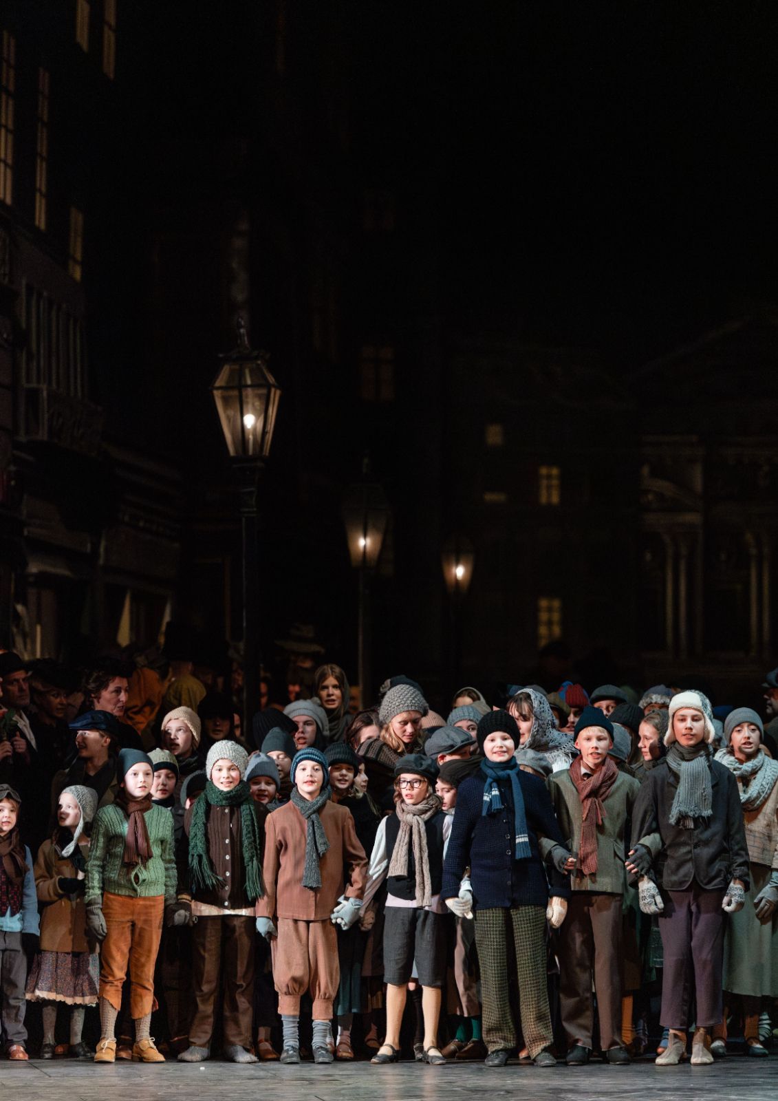 Kinderchor in <i>La bohème</i> &copy; Geoffroy Schied