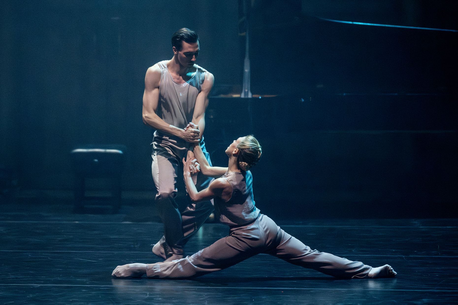 Gareth Haw and Constance Devernay-Laurence in <i>Moonlight</i> by Florent Melac © Deborah Jaffe