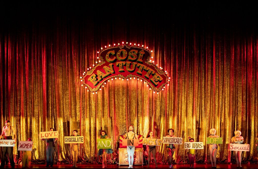 ENO&rsquo;s <i>Cos&igrave; fan tutte</i> &copy; Lloyd Winters