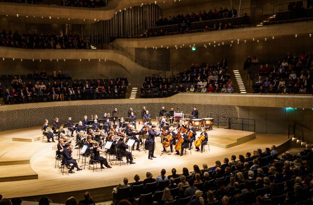 Joshua Bell and the Academy of St Martin in the Fields &copy; Sebastian Madej (2025)