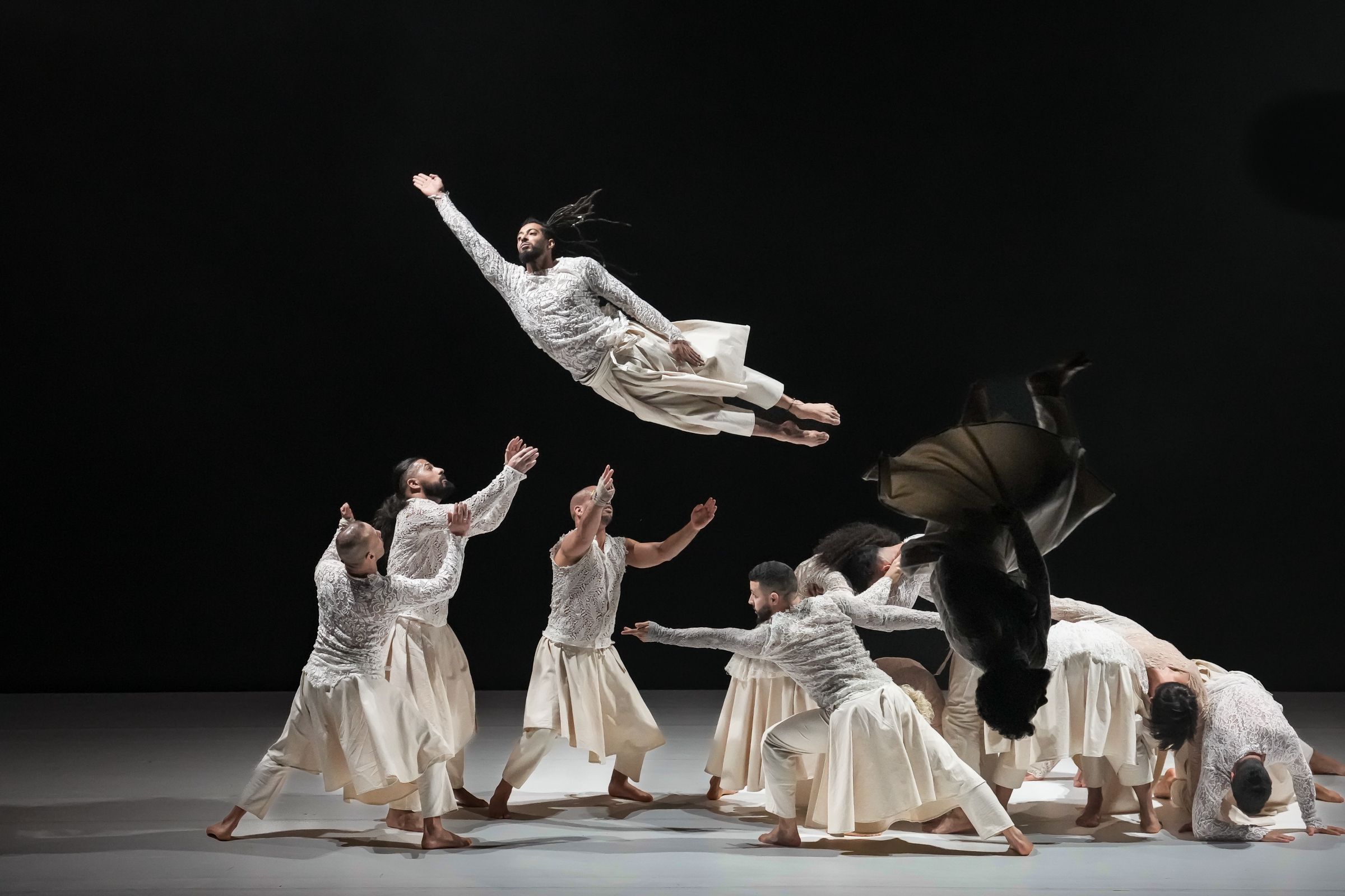 Compagnie Hervé Koubi in <i>What The Day Owes To The Night</i> © Steven Pisano