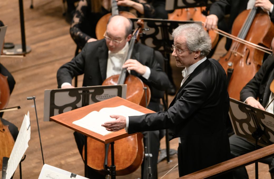 An uneven symphonic pairing from Franz Welser-Möst in Cleveland