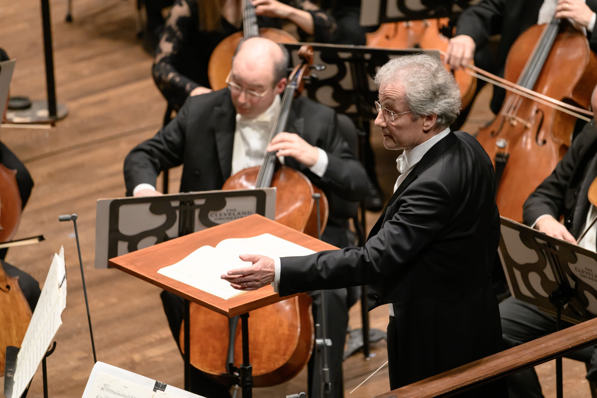 Franz Welser-Möst conducts The Cleveland Orchestra &copy; Yevhen Gulenko, courtesy of The Cleveland Orchestra