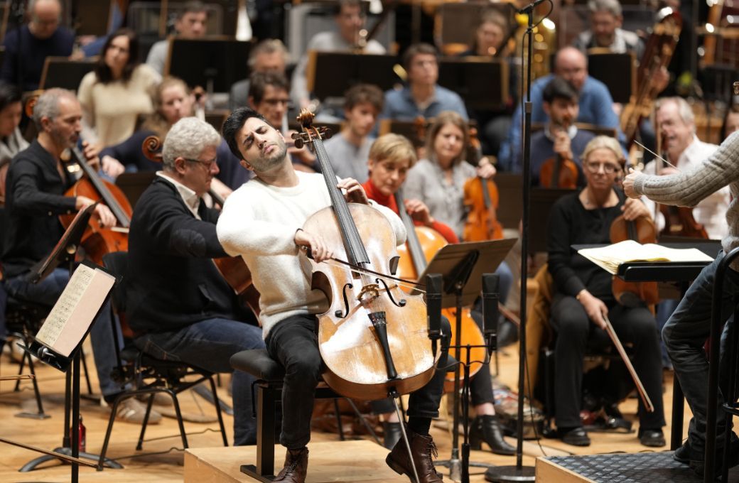 Kian Soltani pendant les r&eacute;p&eacute;titions de <i>Don Quichotte</i> &copy; Christophe Abramowitz / Radio France