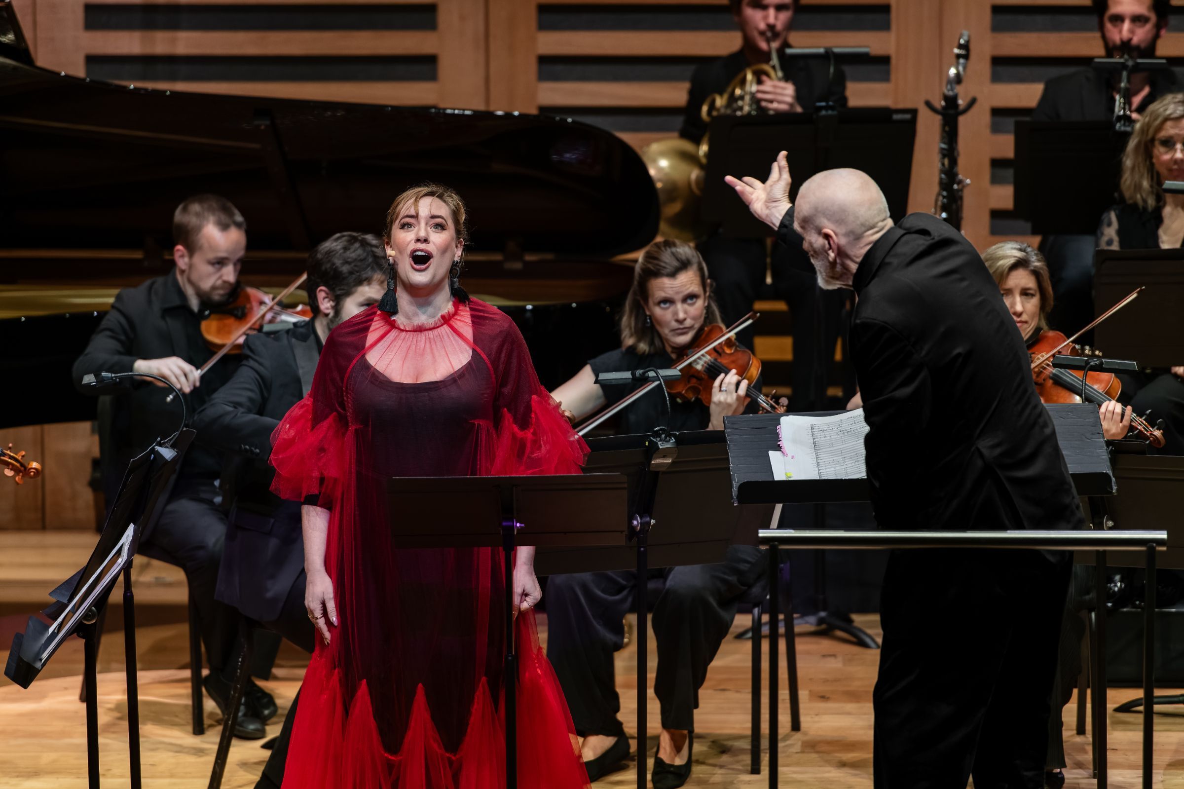 Lotte Betts-Dean, Brett Dean and Aurora Orchestra &copy; Julian Guidera